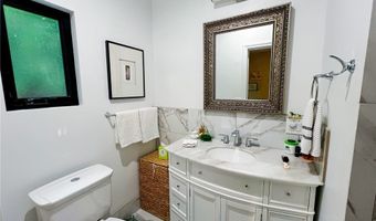 542 N Kilkea Dr, Los Angeles, CA 90048