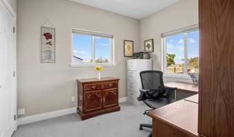 930 Applewood Dr, Buhl, ID 83316