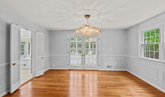 3713 CHANEL Rd, Annandale, VA 22003