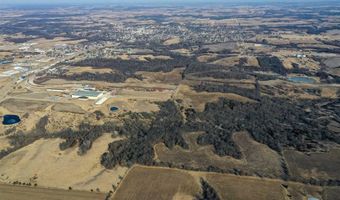 652 Nd St, Albia, IA 52531