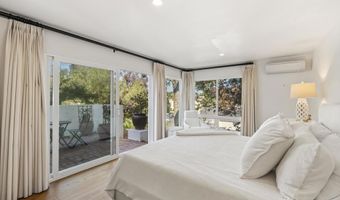 371 Longden Ln, Solana Beach, CA 92075