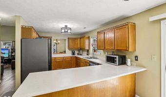 102 Westview Pl, Bargersville, IN 46106