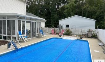 160 Colston Dr, Bassett, VA 24055