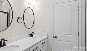 2123 Woodhurst Ln, Albemarle, NC 28001