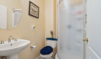43878 CAMELLIA St, Ashburn, VA 20147