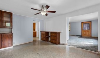 285 Division St, Algoma, WI 54201