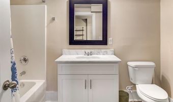 1921 Walthall Dr NW, Atlanta, GA 30318