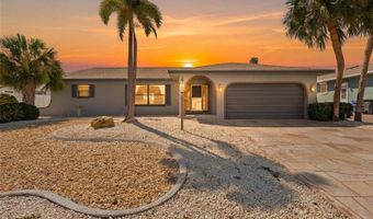 921 BIRDIE Way, Apollo Beach, FL 33572