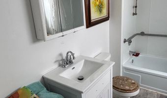 1719 Saint Clair River Dr, Algonac, MI 48001