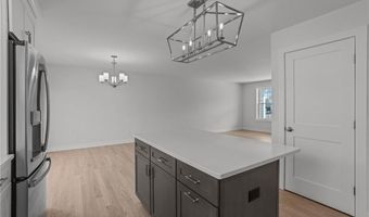 50 Red Maple Ln, Warwick, RI 02886