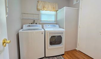 1 Lafayette Ct, Barnegat, NJ 08005