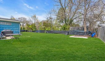 21 Dockage Rd, Bayville, NJ 08721