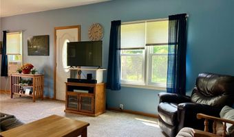919 Genes Rd SE, Alexandria, MN 56308