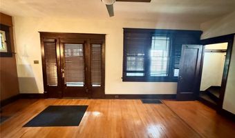 439 E 8th St, Alton, IL 62002