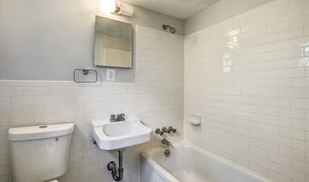 5511 HUNTINGTON Pkwy, Bethesda, MD 20814