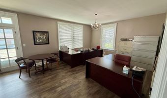 403 George St, Aurora, IN 47001