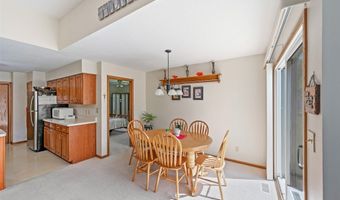920 Robin Cir, Altoona, IA 50009