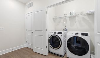 42605 NUBBINS Ter, Ashburn, VA 20147