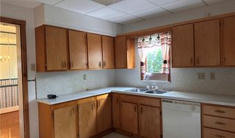 3323 Lake Ave, Ashtabula, OH 44004
