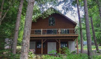 123 Richards Ln, Abbot, ME 04406