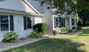 2329 Woodridge Dr, Adrian, MI 49221