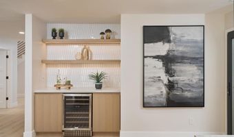 2465 Garfield St, Carlsbad, CA 92008