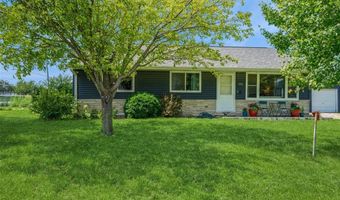 335 B Ave, Atkins, IA 52206