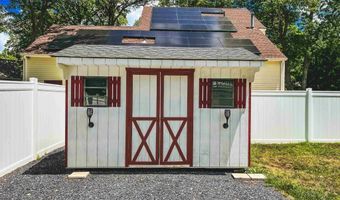 518 Delaware Ave, Absecon, NJ 08201