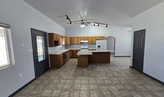 986 W Coffee Dr, Benson, AZ 85602