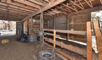 5575 Rizley Rd, Beggs, OK 74447