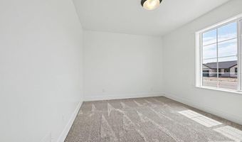 3145 Elixir Rd, Ammon, ID 83406