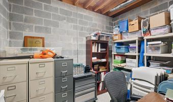 313 Four Winds Cir, Athens, AL 35613