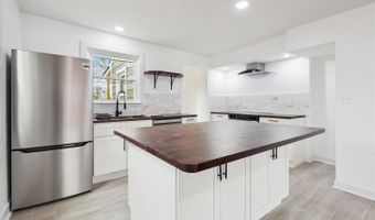 537 E DUNCAN Ave, Alexandria, VA 22301