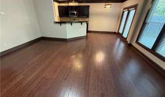 1095 Township Cir, Alpharetta, GA 30004