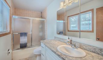 521 Indian Trl, Billings, MT 59105