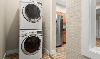 1302 N LONGWOOD St, Baltimore, MD 21216