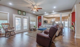 8900 Hinkson Rd, Benton, AR 72019