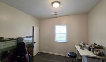 210 W Montford Ave, Ada, OH 45810