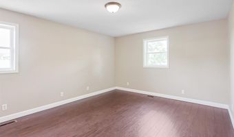 1560 Lick Creek Rd, Anna, IL 62906