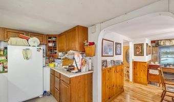 54 Old Wolfeboro Rd, Alton, NH 03809