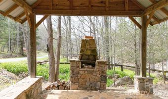 Tyler Lane, Bakersville, NC 28705