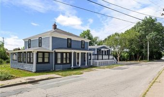 14 W Natick Rd, Warwick, RI 02886