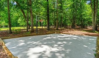2550 Mountain Lake Rd, Asheboro, NC 27205