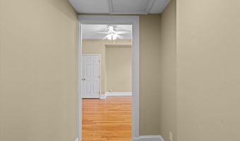 2068 Walton Way 201, Augusta, GA 30904