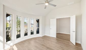 210 Comanche Trl, Alvarado, TX 76009