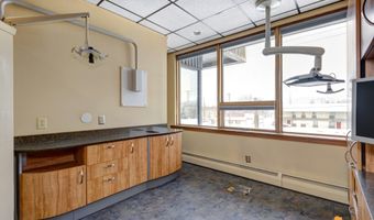 7926 Old Seward Hwy B8, Anchorage, AK 99518