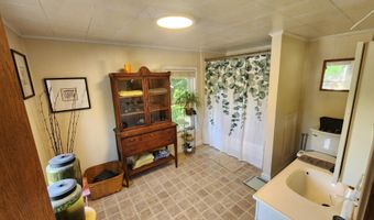 315 N Main St, Allegan, MI 49010