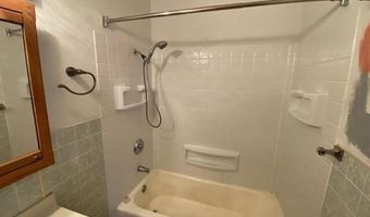 319 N 10th St, Atchison, KS 66002