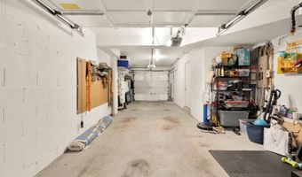 3034 S GLEBE Rd, Arlington, VA 22206