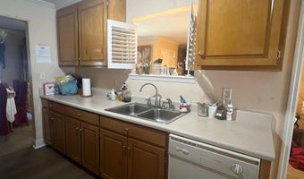 2440 BASSFORD Ln, Albany, GA 31707